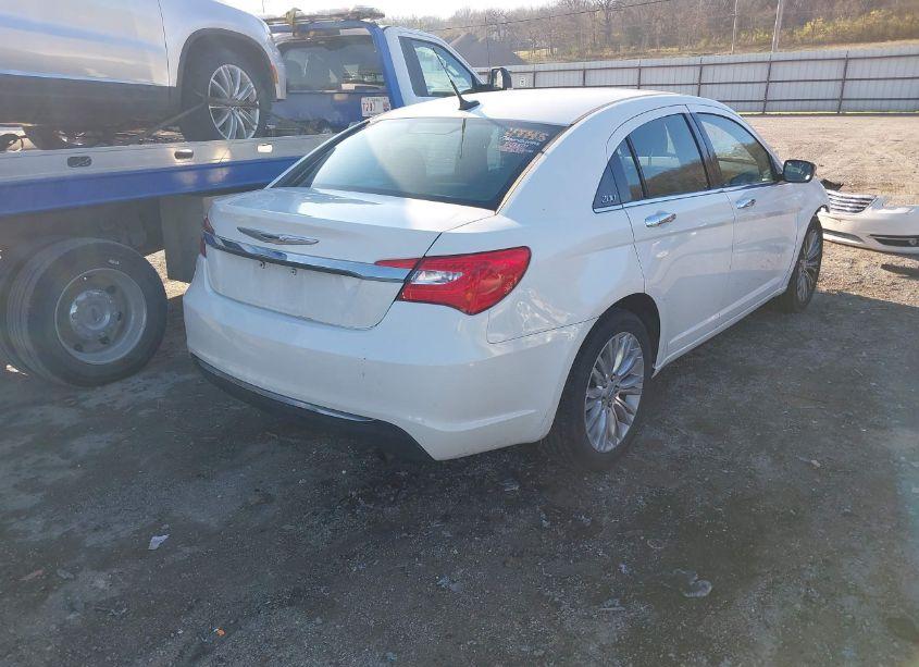 Photo 4 of 2011 Chrysler 200 LIMITED (VIN 1C3BC2FB9BN500947)