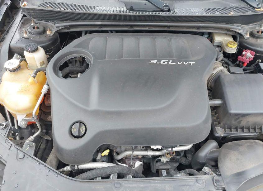 Photo 10 of 2011 Chrysler 200 LIMITED (VIN 1C3BC2FG0BN504154)