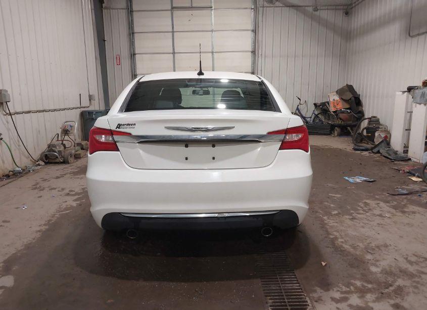Photo 16 of 2011 Chrysler 200 LIMITED (VIN 1C3BC2FG1BN505927)
