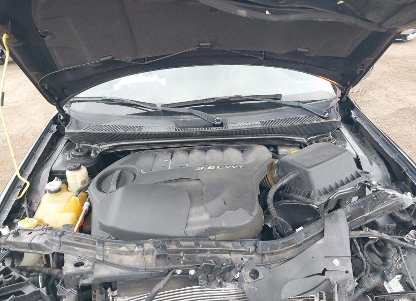 Photo 10 of 2011 Chrysler 200 LIMITED (VIN 1C3BC2FG2BN516161)