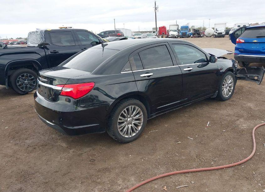 Photo 4 of 2011 Chrysler 200 LIMITED (VIN 1C3BC2FG2BN516161)