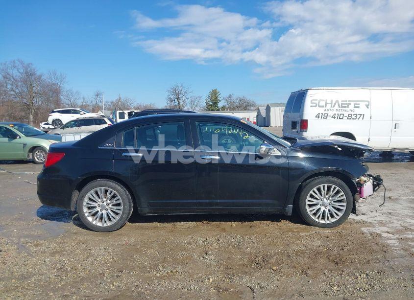 Photo 14 of 2011 Chrysler 200 LIMITED (VIN 1C3BC2FG3BN571105)