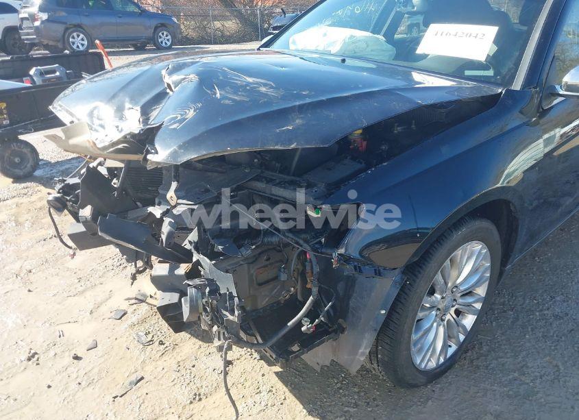 Photo 18 of 2011 Chrysler 200 LIMITED (VIN 1C3BC2FG3BN571105)