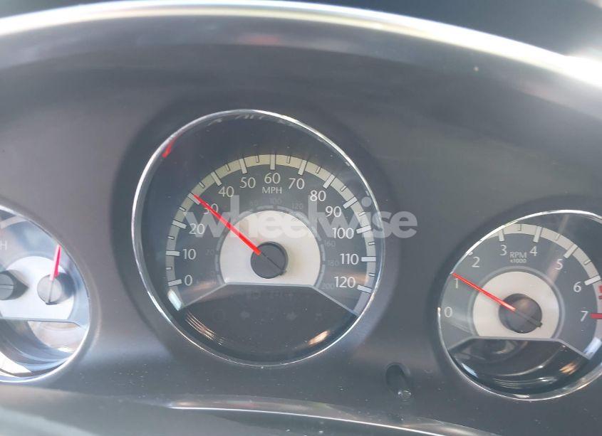 Photo 7 of 2011 Chrysler 200 LIMITED (VIN 1C3BC2FG3BN571105)