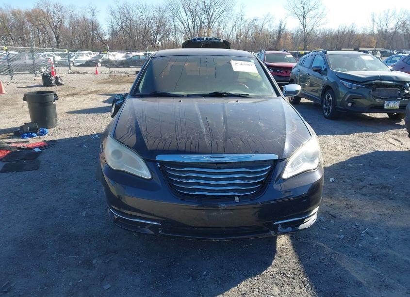 Photo 12 of 2011 Chrysler 200 LIMITED (VIN 1C3BC2FG4BN594442)