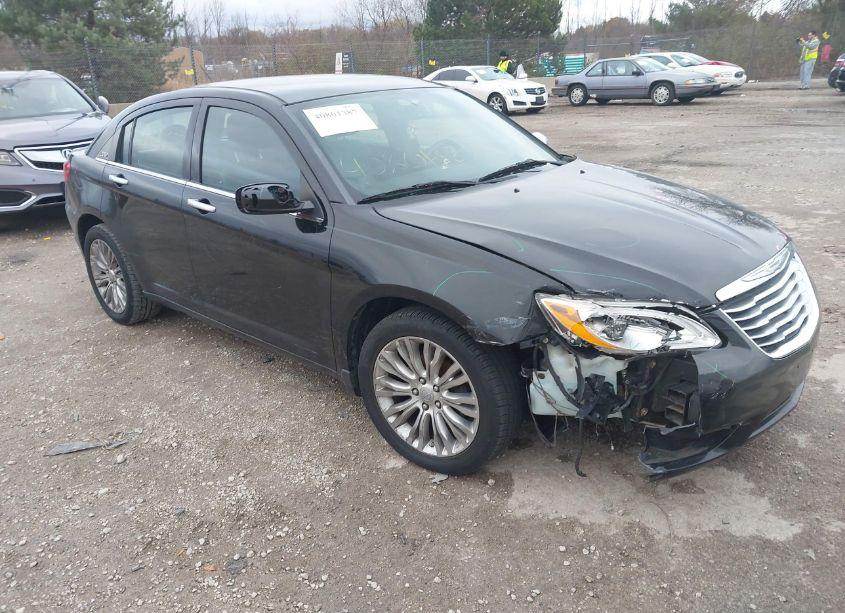 2011 Chrysler 200 LIMITED (VIN 1C3BC2FG4BN607142) main photo