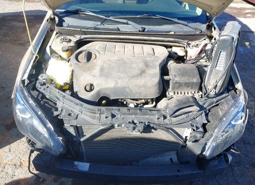 Photo 10 of 2011 Chrysler 200 LIMITED (VIN 1C3BC2FG5BN505395)