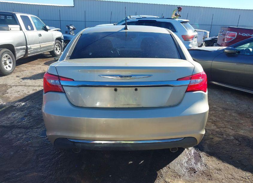Photo 16 of 2011 Chrysler 200 LIMITED (VIN 1C3BC2FG5BN505395)
