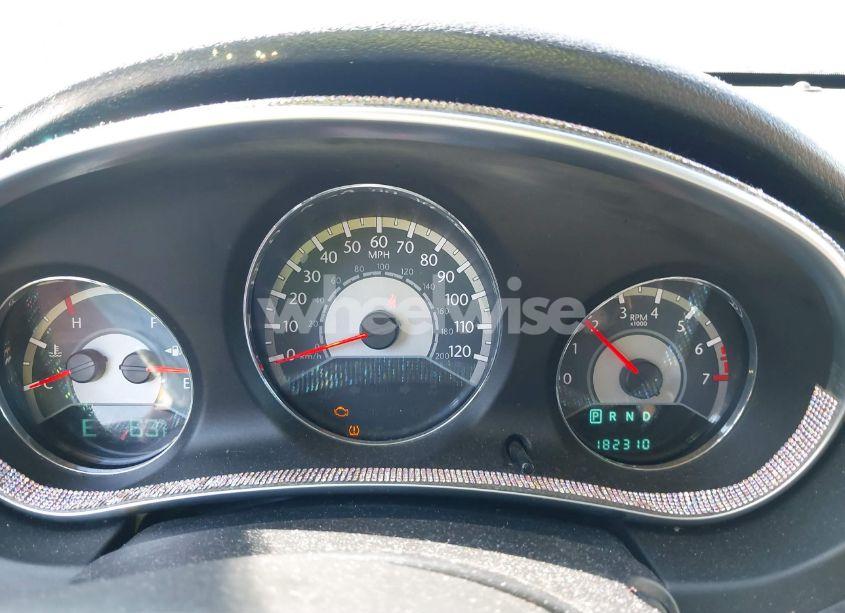 Photo 7 of 2011 Chrysler 200 LIMITED (VIN 1C3BC2FG5BN580274)