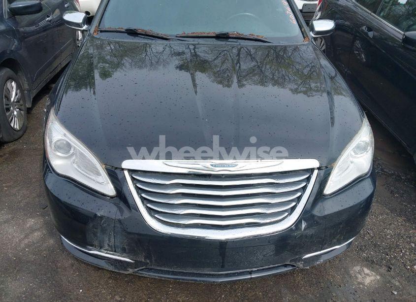 Photo 6 of 2011 Chrysler 200 LIMITED (VIN 1C3BC2FG6BN607644)