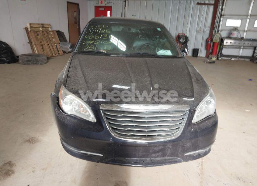 Photo 12 of 2011 Chrysler 200 LIMITED (VIN 1C3BC2FG7BN562102)