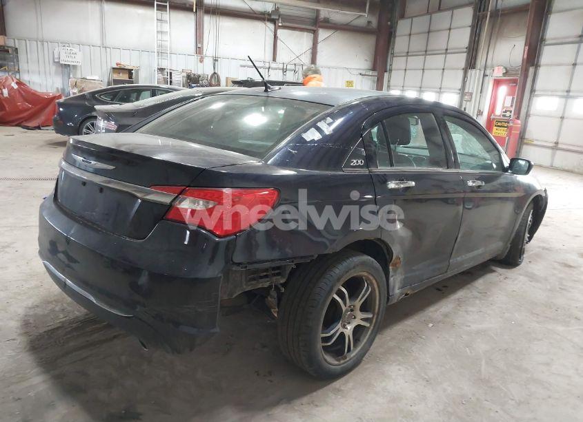 Photo 4 of 2011 Chrysler 200 LIMITED (VIN 1C3BC2FG7BN562102)