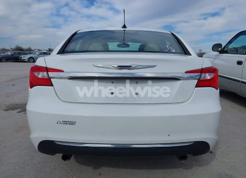 Photo 16 of 2011 Chrysler 200 LIMITED (VIN 1C3BC2FG7BN610603)