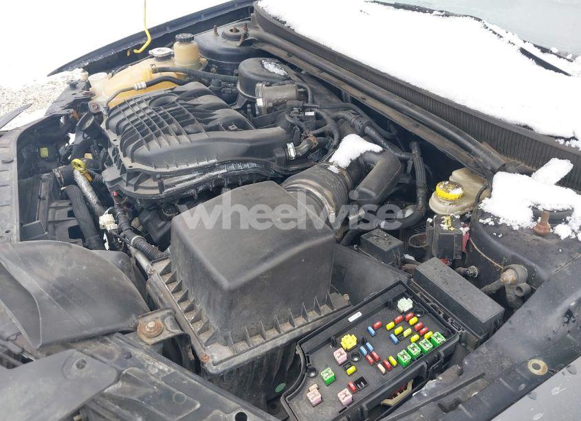 Photo 10 of 2011 Chrysler 200 LIMITED (VIN 1C3BC2FG9BN527223)