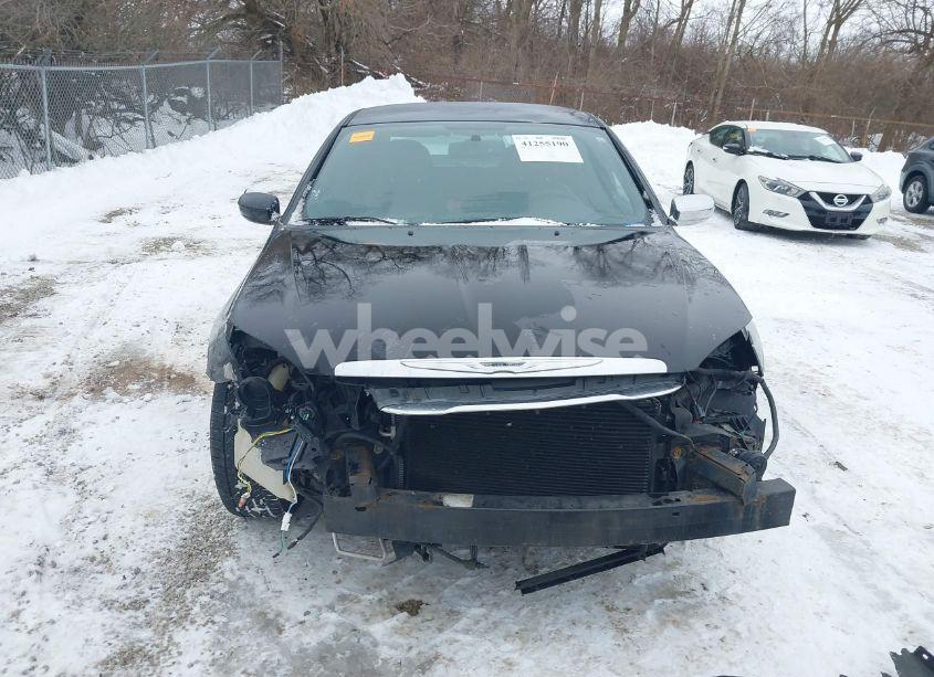 Photo 13 of 2011 Chrysler 200 LIMITED (VIN 1C3BC2FG9BN527223)