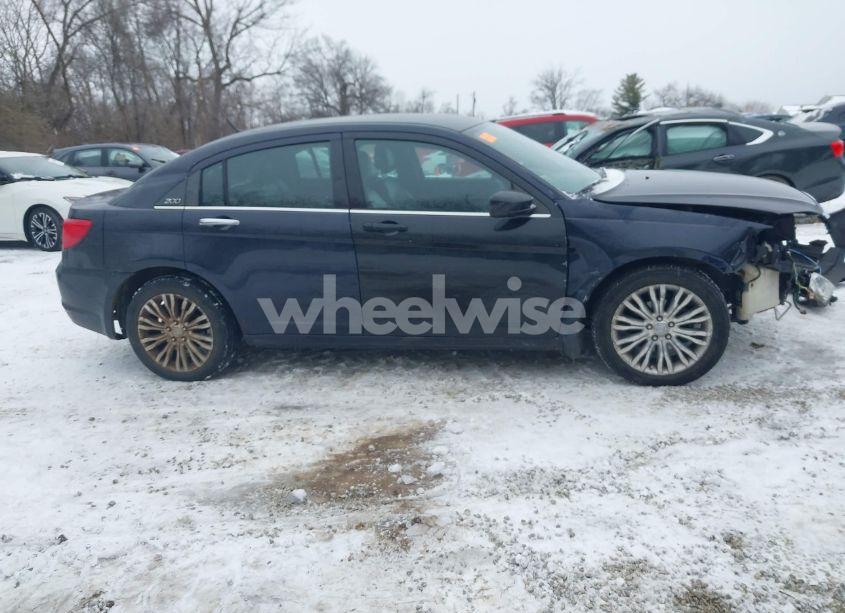 Photo 14 of 2011 Chrysler 200 LIMITED (VIN 1C3BC2FG9BN527223)