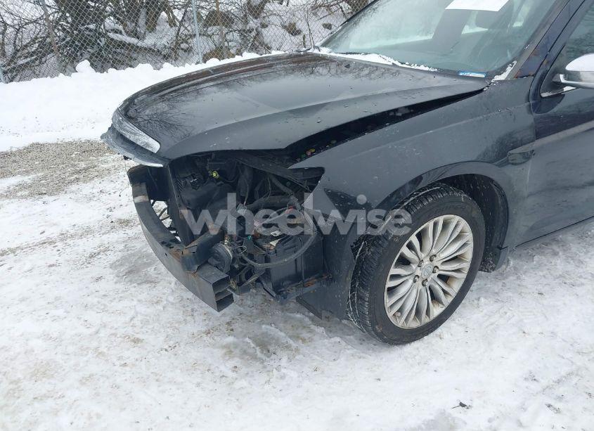 Photo 18 of 2011 Chrysler 200 LIMITED (VIN 1C3BC2FG9BN527223)