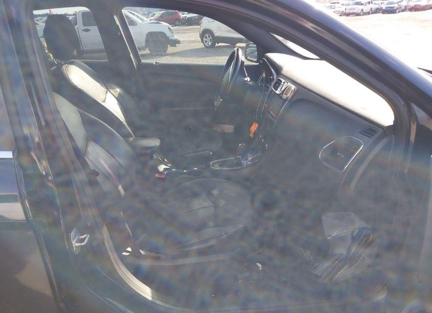 Photo 5 of 2011 Chrysler 200 LIMITED (VIN 1C3BC2FG9BN570816)