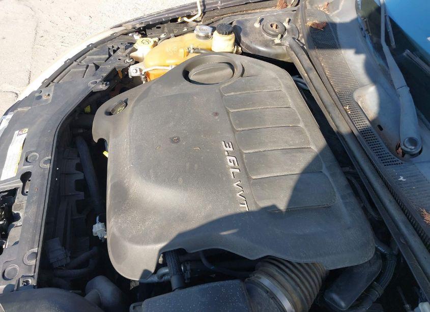 Photo 6 of 2011 Chrysler 200 LIMITED (VIN 1C3BC2FG9BN570816)