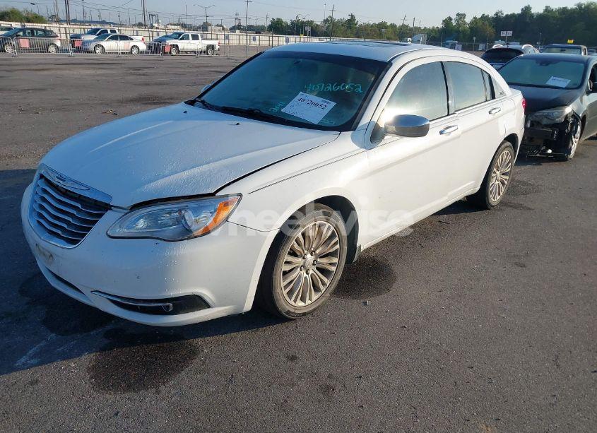 Photo 2 of 2011 Chrysler 200 LIMITED (VIN 1C3BC2FGXBN548114)