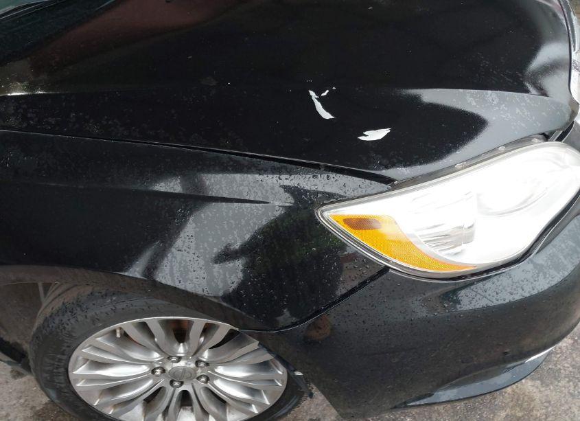 Photo 6 of 2011 Chrysler 200 LIMITED (VIN 1C3BC2FGXBN599483)