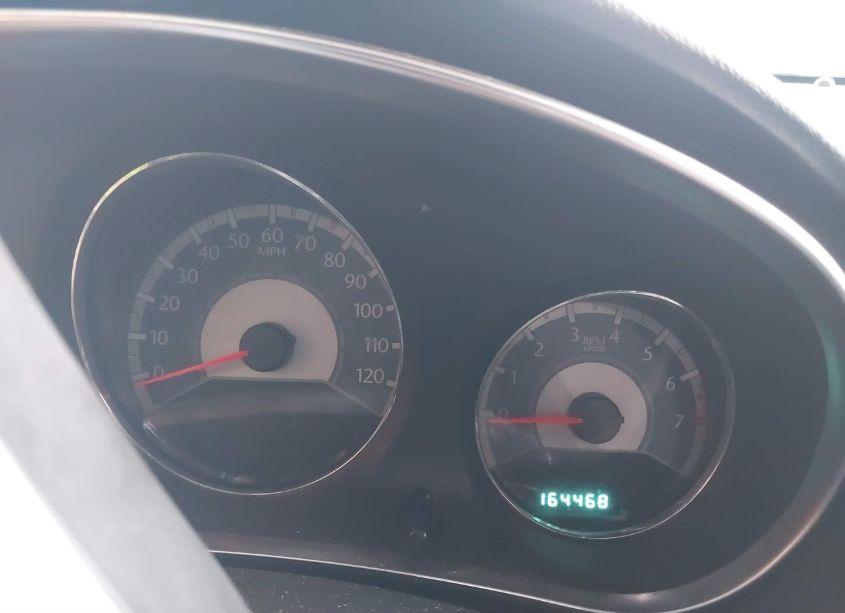 Photo 7 of 2011 Chrysler 200 LIMITED (VIN 1C3BC2FGXBN599483)