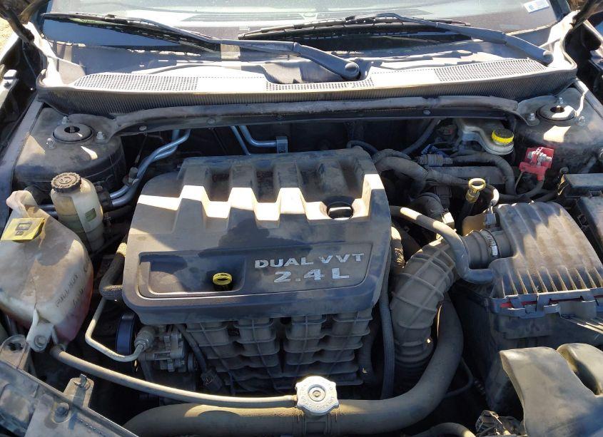 Photo 10 of 2011 Chrysler 200 LX (VIN 1C3BC4FB0BN611155)