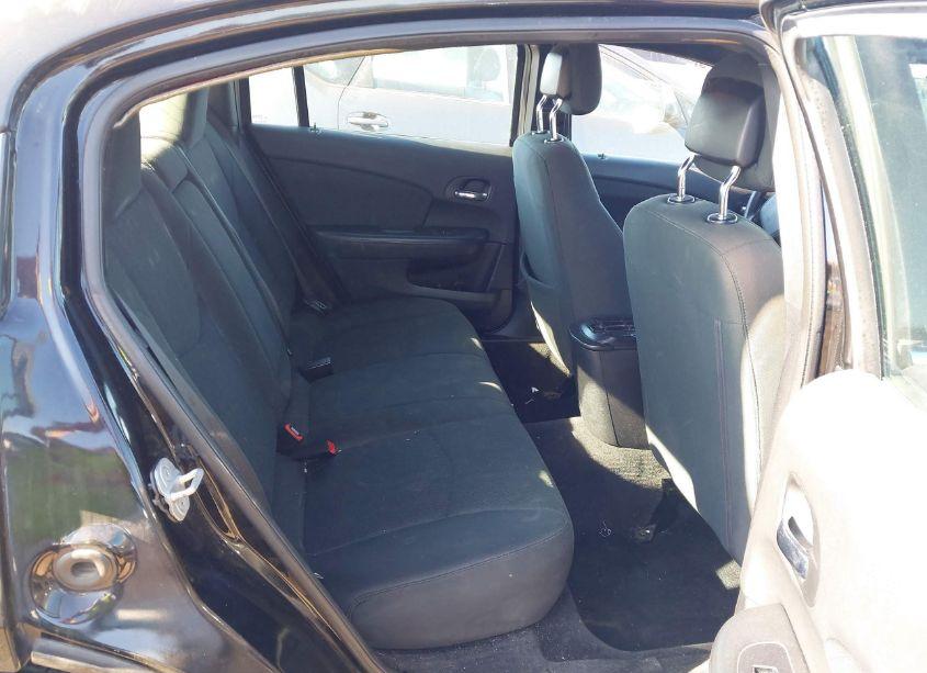 Photo 8 of 2011 Chrysler 200 LX (VIN 1C3BC4FB0BN611155)