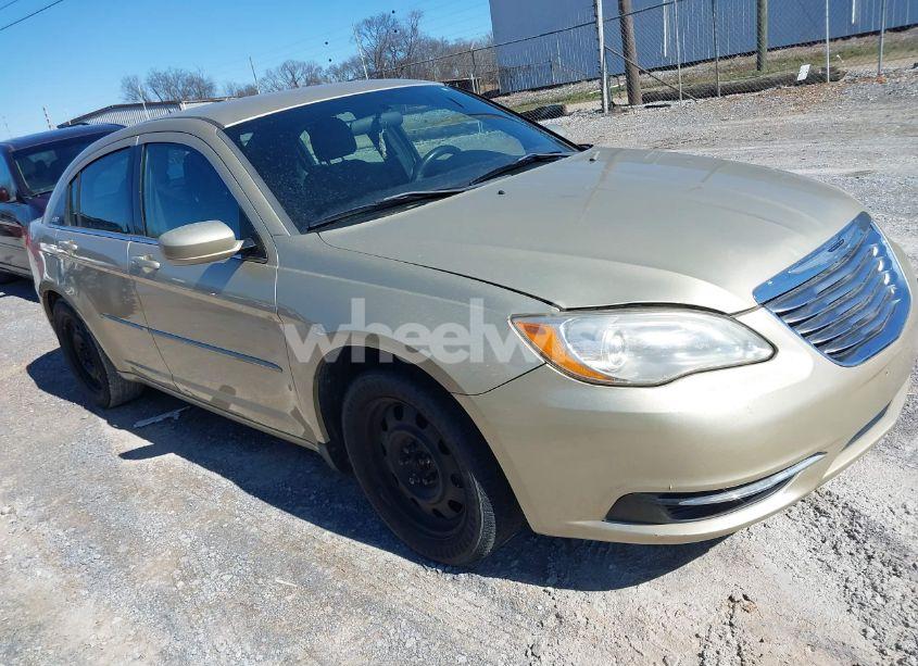 2011 Chrysler 200 LX (VIN 1C3BC4FB1BN515681) main photo