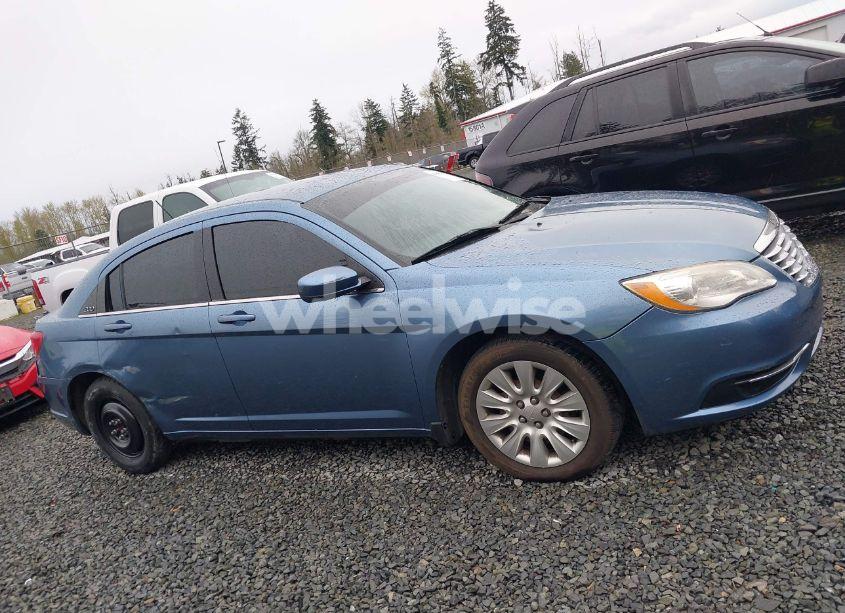 Photo 13 of 2011 Chrysler 200 LX (VIN 1C3BC4FB1BN539494)