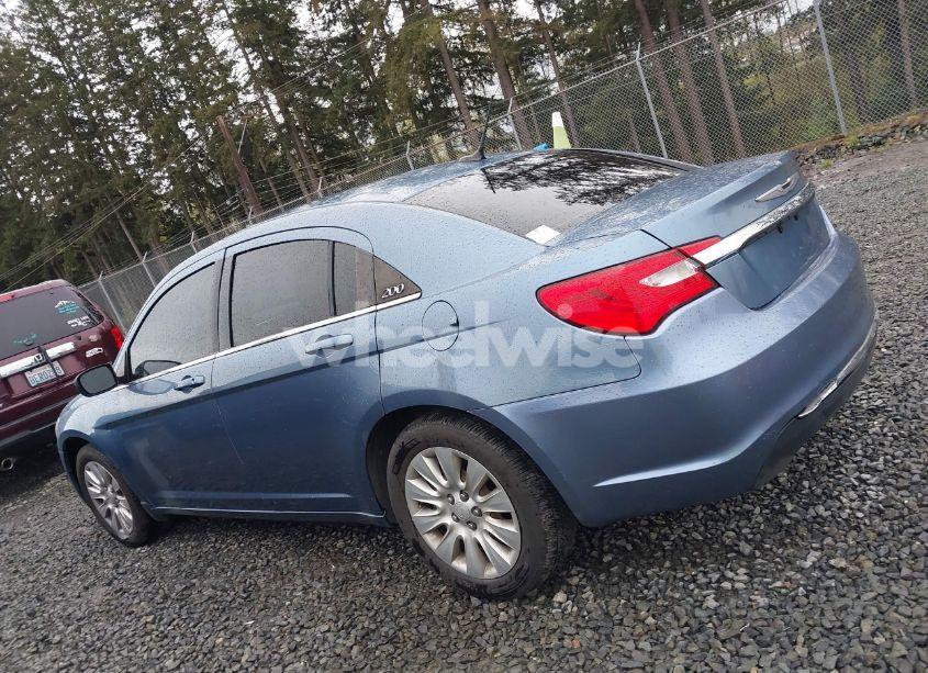 Photo 14 of 2011 Chrysler 200 LX (VIN 1C3BC4FB1BN539494)