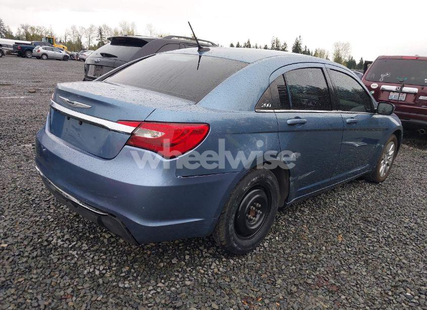 Photo 4 of 2011 Chrysler 200 LX (VIN 1C3BC4FB1BN539494)