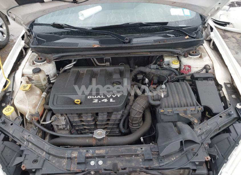 Photo 10 of 2011 Chrysler 200 LX (VIN 1C3BC4FB6BN521329)