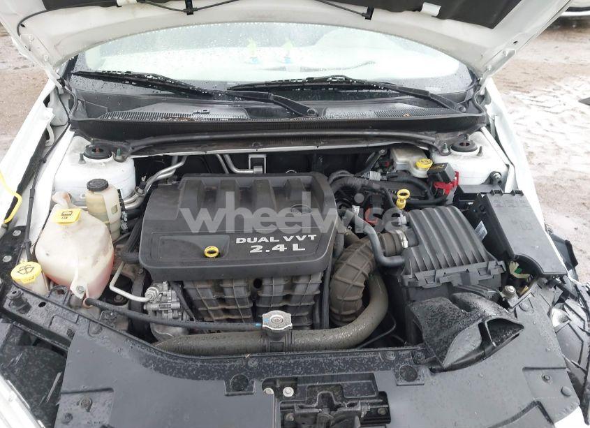 Photo 10 of 2011 Chrysler 200 LX (VIN 1C3BC4FB7BN586240)