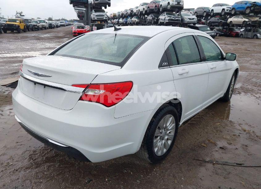 Photo 4 of 2011 Chrysler 200 LX (VIN 1C3BC4FB7BN586240)