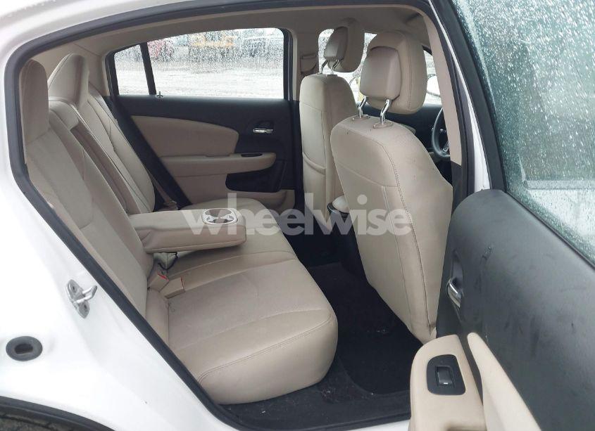 Photo 8 of 2011 Chrysler 200 LX (VIN 1C3BC4FB7BN586240)