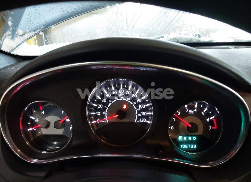 Photo 7 of 2011 Chrysler 200 LX (VIN 1C3BC4FB9BN568421)