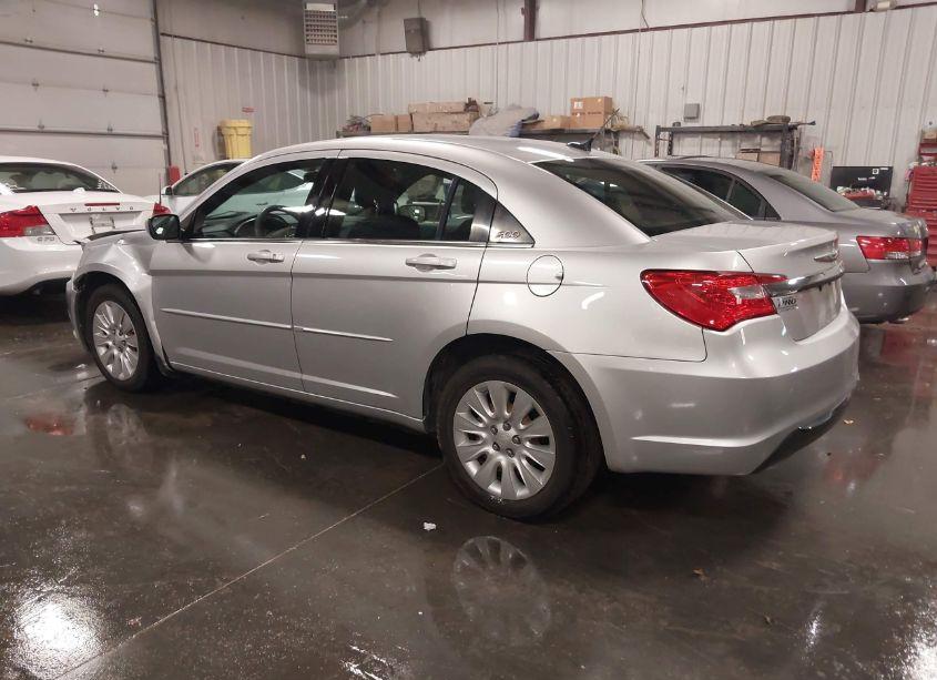 Photo 3 of 2011 Chrysler 200 LX (VIN 1C3BC4FB9BN599457)