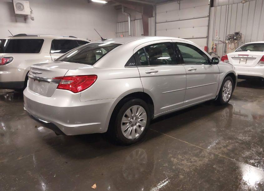 Photo 4 of 2011 Chrysler 200 LX (VIN 1C3BC4FB9BN599457)