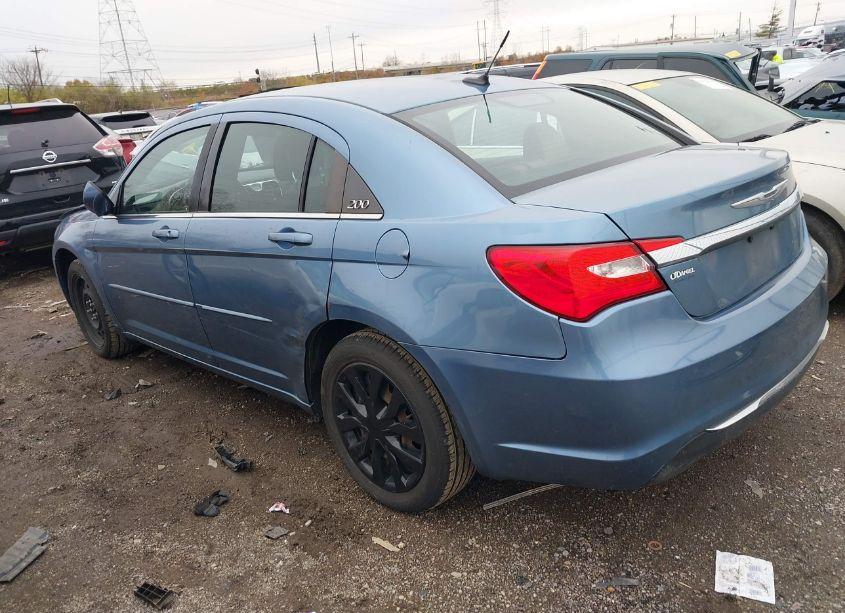 Photo 3 of 2011 Chrysler 200 LX (VIN 1C3BC4FBXBN558089)