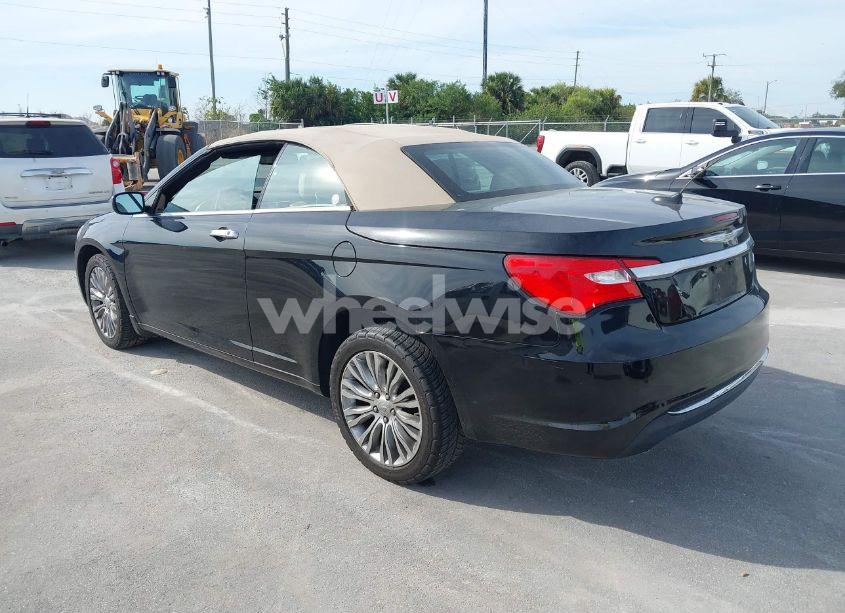 Photo 3 of 2011 Chrysler 200 LIMITED (VIN 1C3BC7EG0BN600140)