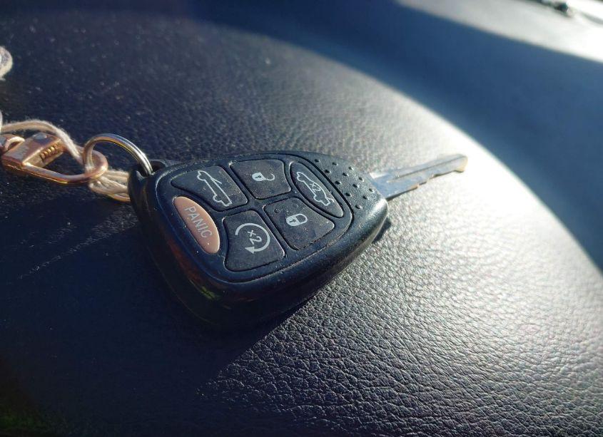 Photo 11 of 2011 Chrysler 200 LIMITED (VIN 1C3BC7EG4BN575937)