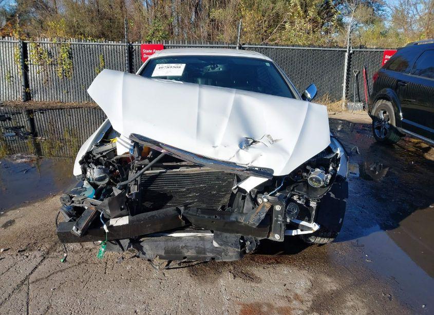 Photo 13 of 2011 Chrysler 200 LIMITED (VIN 1C3BC7EG4BN575937)