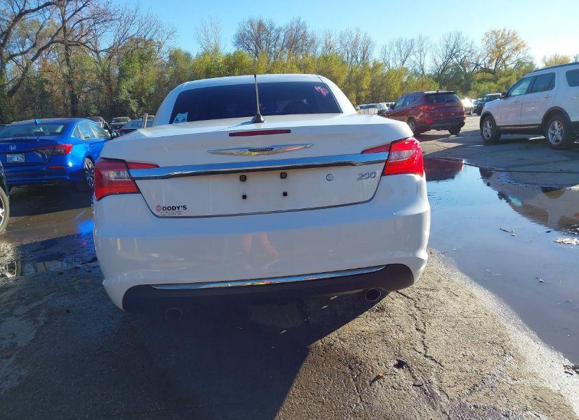 Photo 17 of 2011 Chrysler 200 LIMITED (VIN 1C3BC7EG4BN575937)