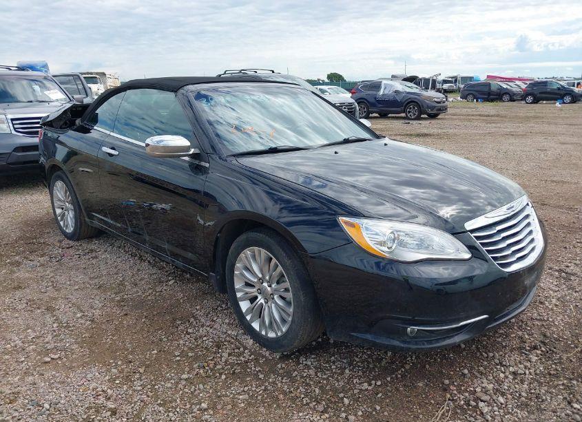 2011 Chrysler 200 LIMITED (VIN 1C3BC7EG7BN624144) main photo