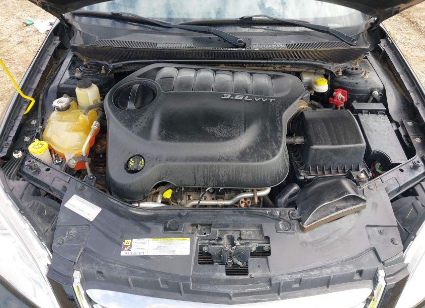 Photo 10 of 2011 Chrysler 200 LIMITED (VIN 1C3BC7EG7BN624144)