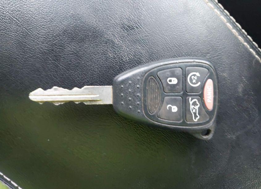 Photo 11 of 2011 Chrysler 200 S (VIN 1C3BC8FG3BN624341)