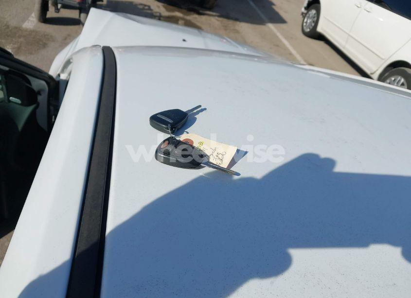 Photo 11 of 2011 Chrysler 200 S (VIN 1C3BC8FG4BN567678)