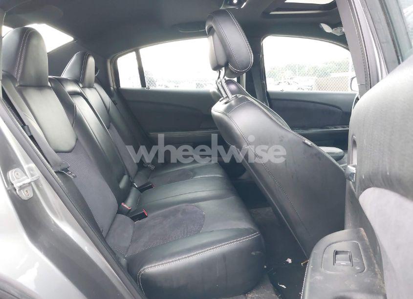 Photo 8 of 2011 Chrysler 200 S (VIN 1C3BC8FG8BN577534)