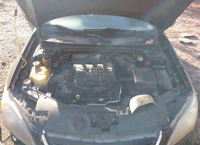 Photo 10 of 2011 Chrysler 200 S (VIN 1C3BC8FGXBN567832)